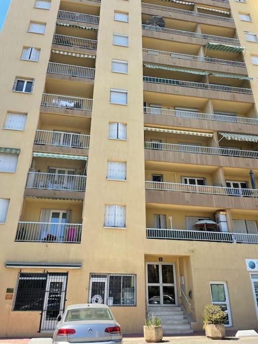 Le Pelican Magnifique F2 Ajaccio  Exteriör bild